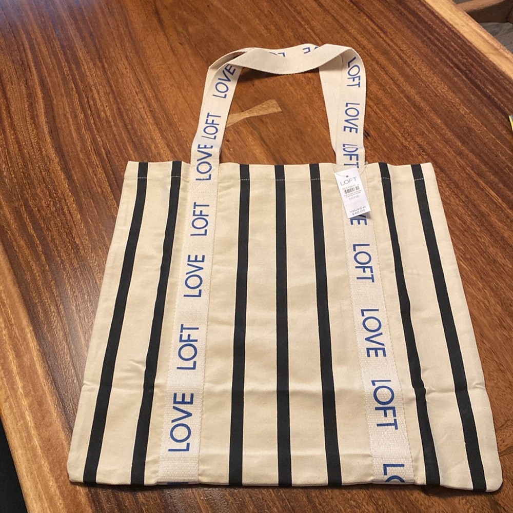 NWT Loft Love ❤️ Summer Tote
